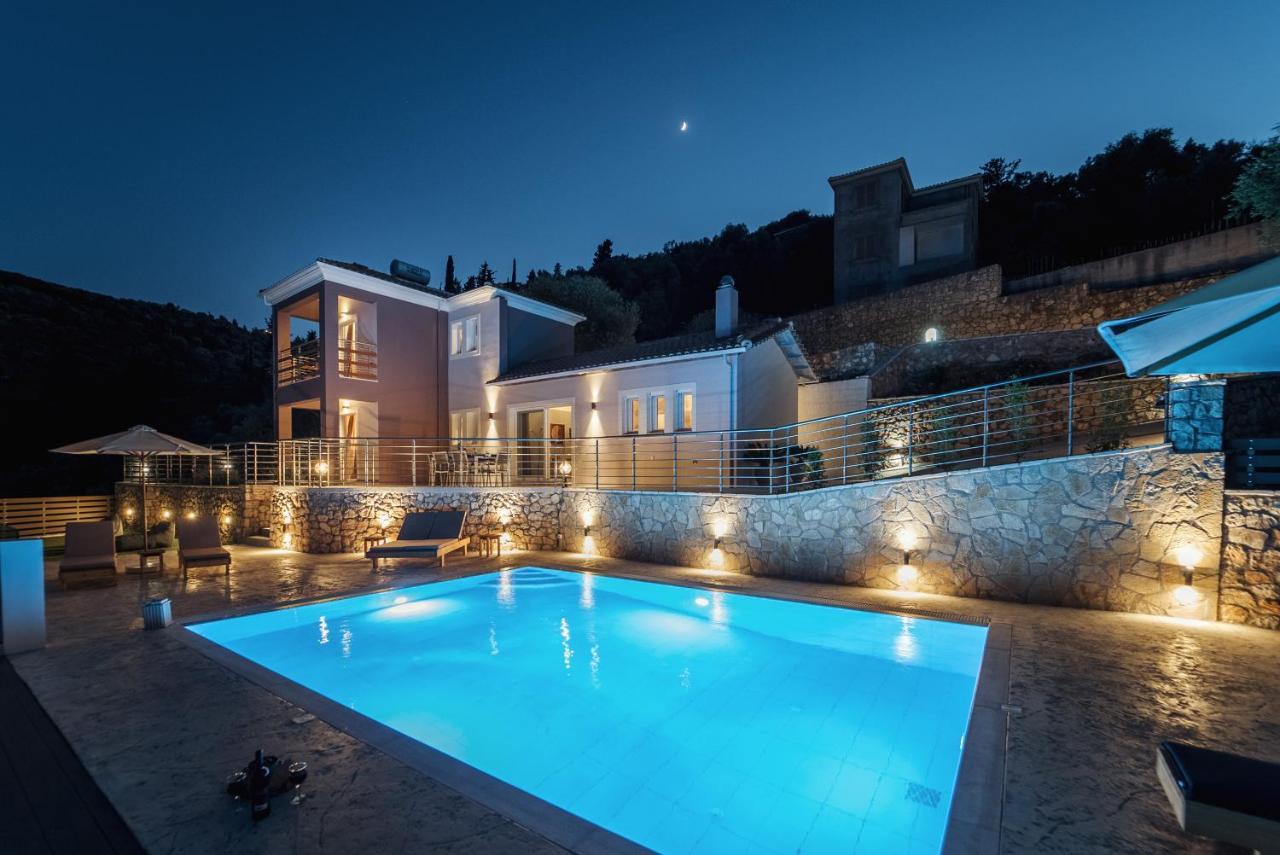 Koumaries Villas 利吉亚 外观 照片