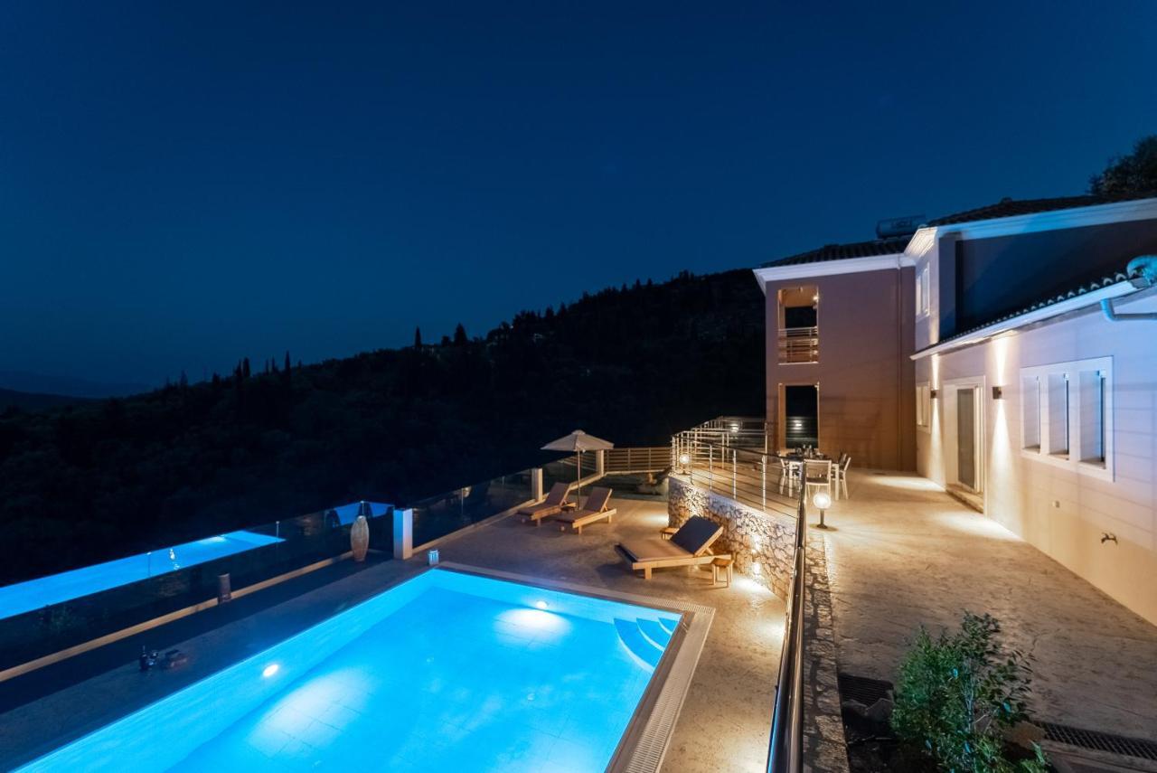 Koumaries Villas 利吉亚 外观 照片